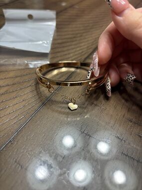 Gold-Tone Women's Bangle Bracelet